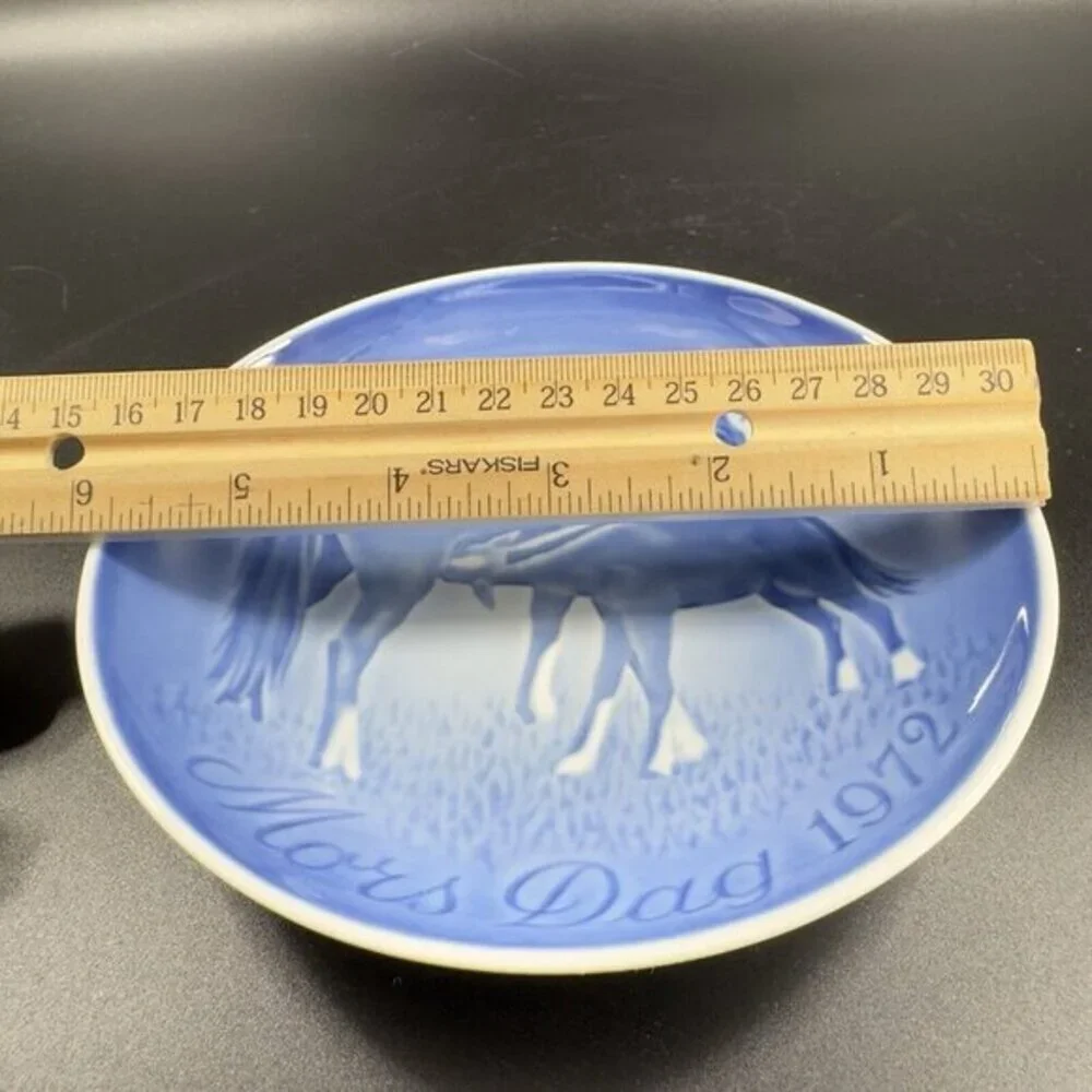 1972 Bing & Grondahl‎ Plate Mothers Day Horse Mors Dag Denmark Dish Plate Round